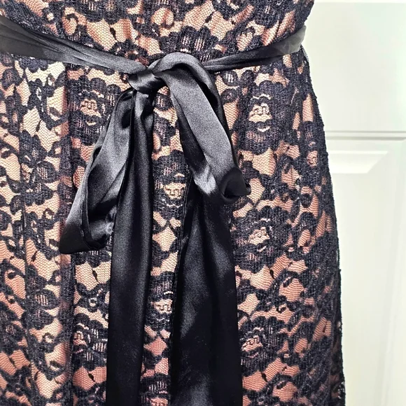 Classy Eliza J New York Black Lace & Nude Champagne Elegant Lady Cocktail Dress - Picture 6 of 15